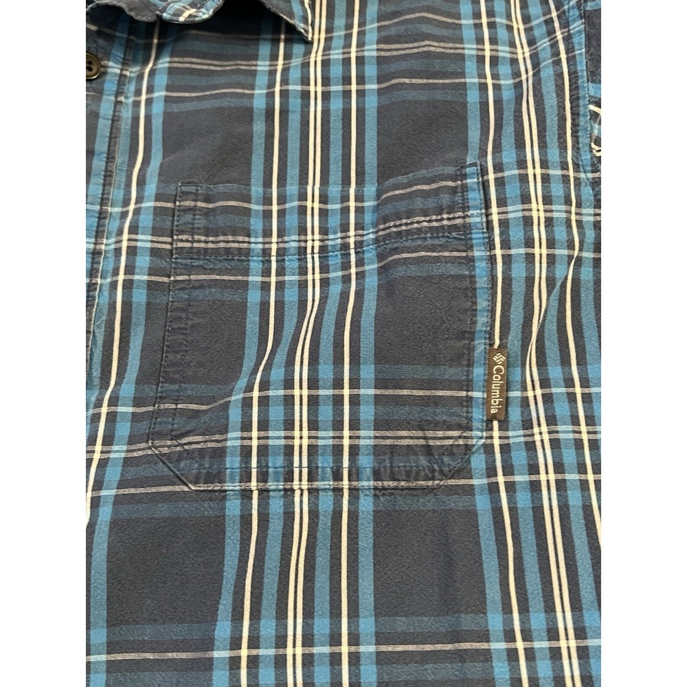 Columbia Mens Shirt Large Button Down Blue Plaid Long Sleeve Pocket Casual - Picture 4 of 6